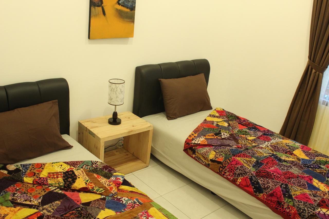 The Wayang Homestay Yogyakarta Esterno foto