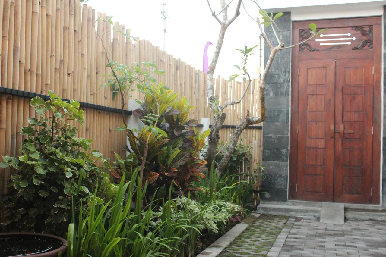The Wayang Homestay Yogyakarta Esterno foto