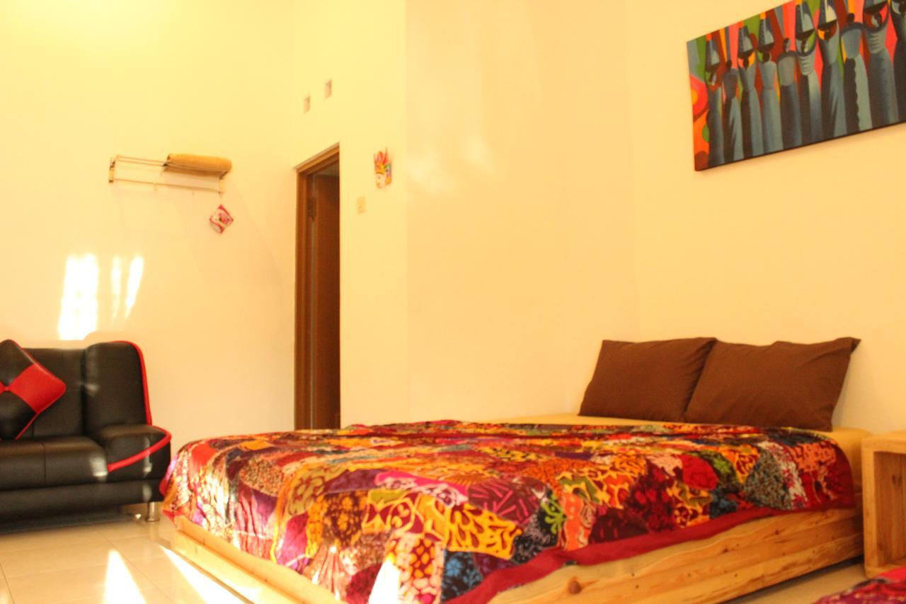 The Wayang Homestay Yogyakarta Esterno foto