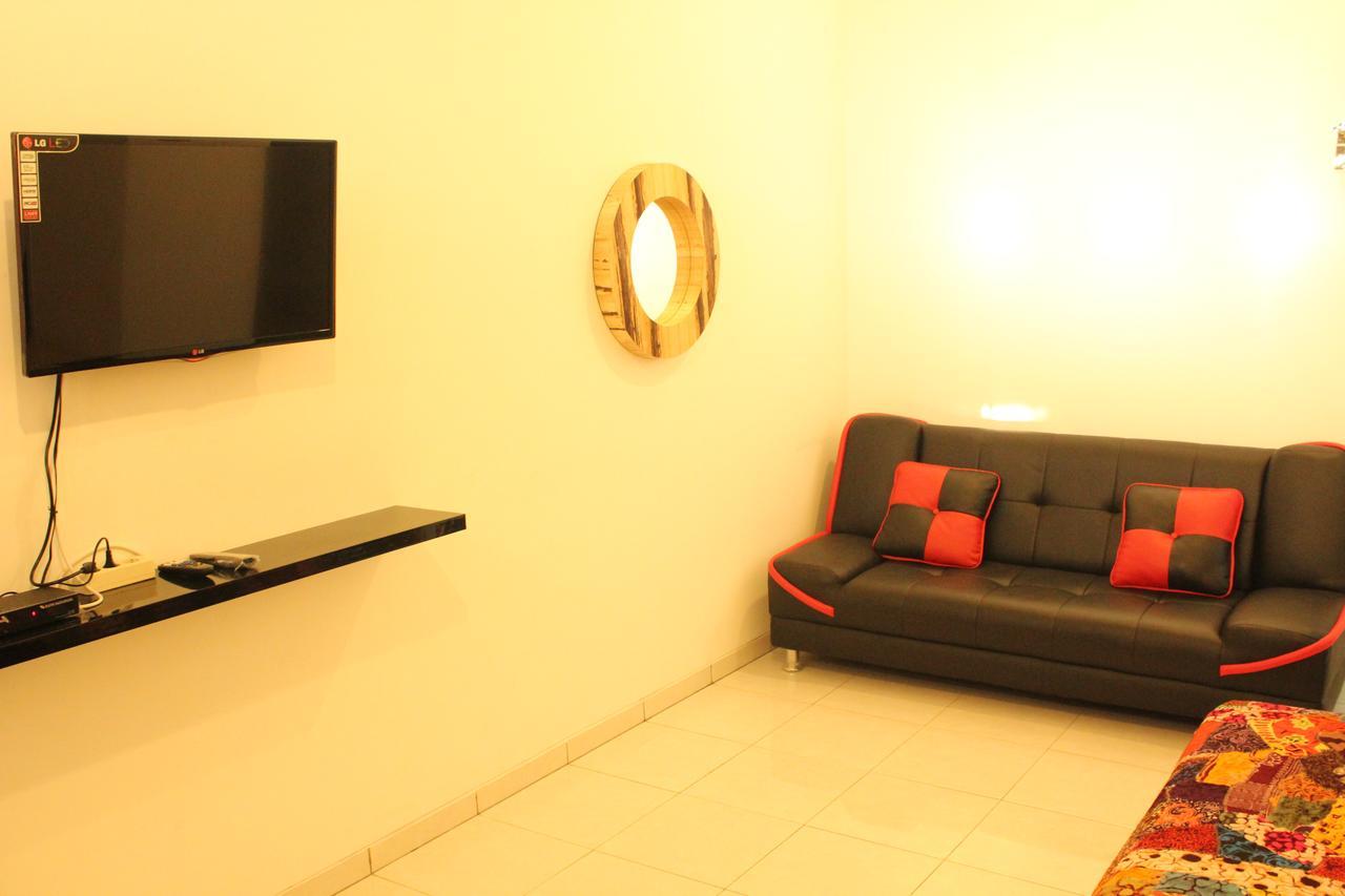 The Wayang Homestay Yogyakarta Esterno foto