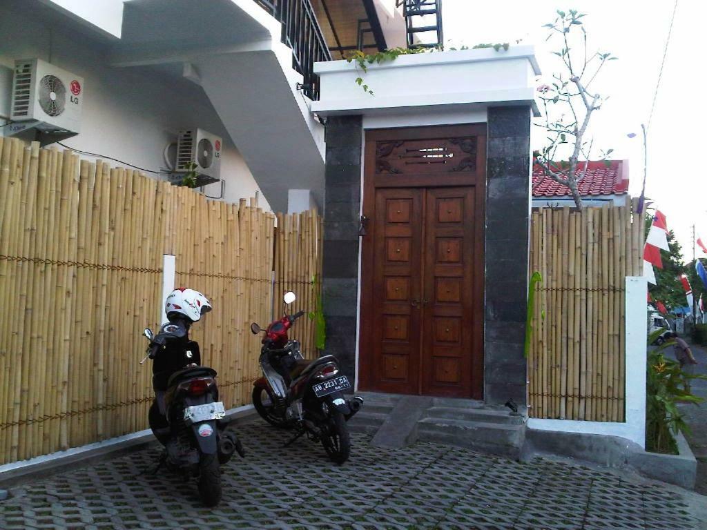 The Wayang Homestay Yogyakarta Esterno foto